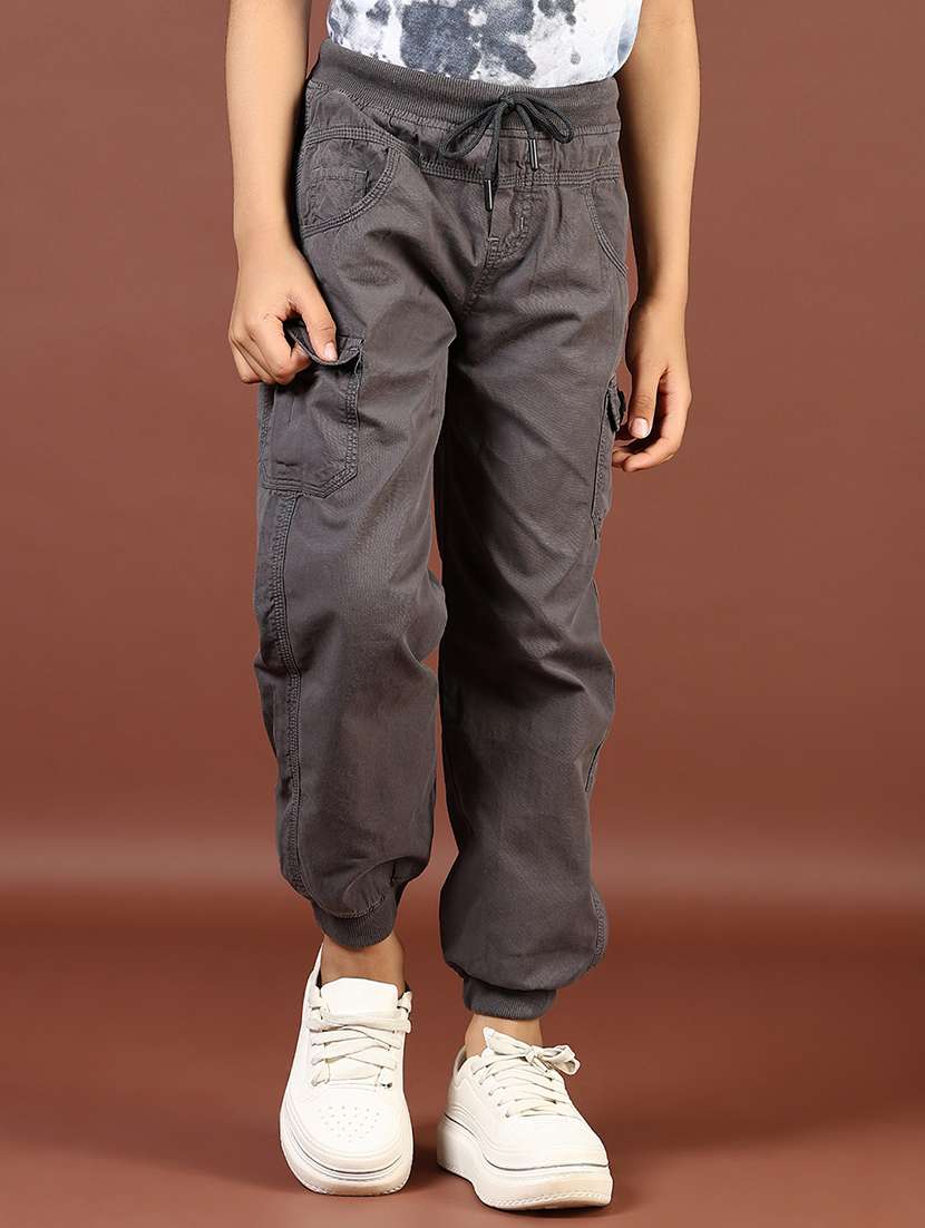 boys solid mid rise relaxed fit cargo