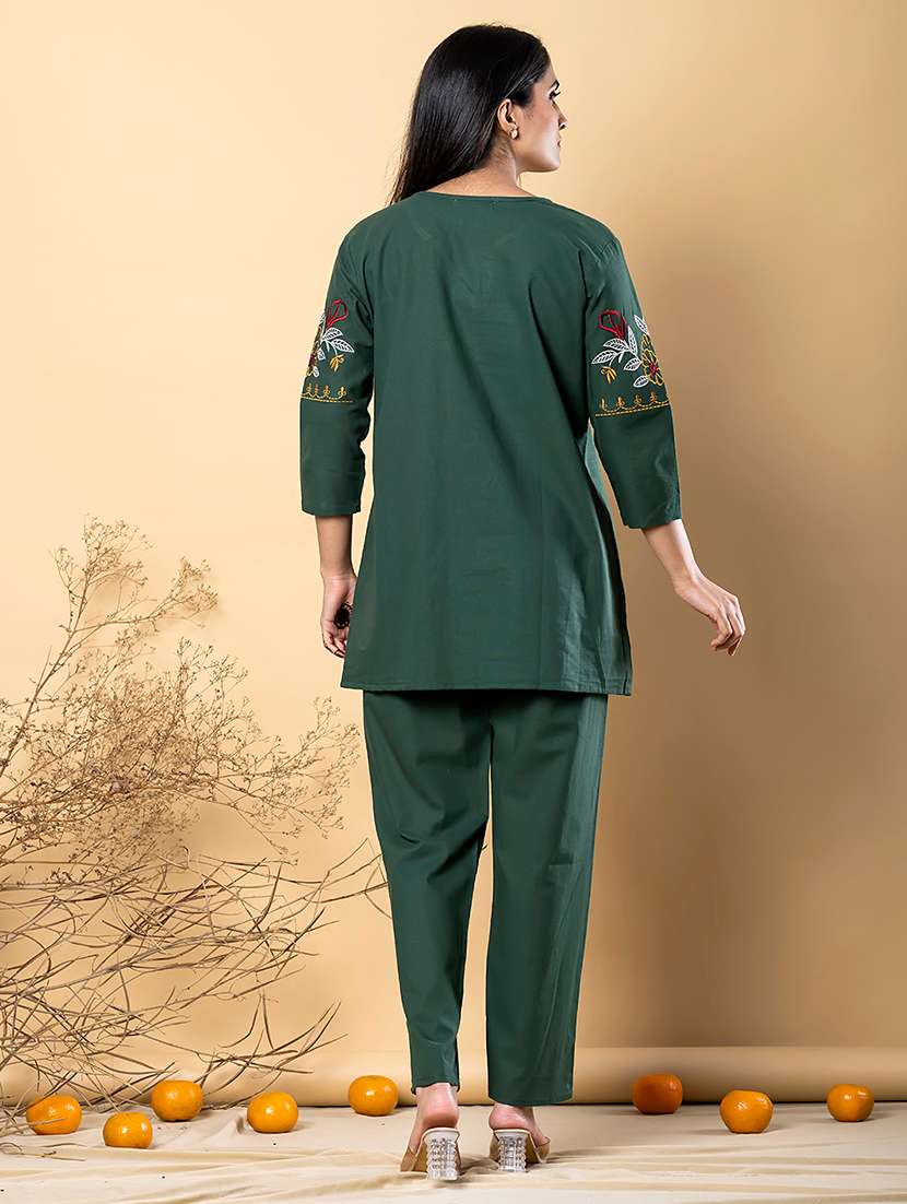 women three quarter sleeve ethnic co-ord set - 21766715 -  Standard Image - 4