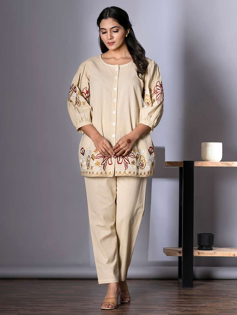 women three quarter sleeve ethnic co-ord set - 21766720 - Standard Image - 1