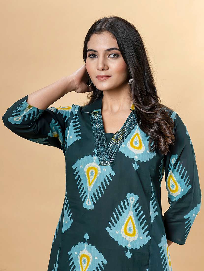 women three quarter sleeve kurta palazzo set - 21766787 -  Standard Image - 4