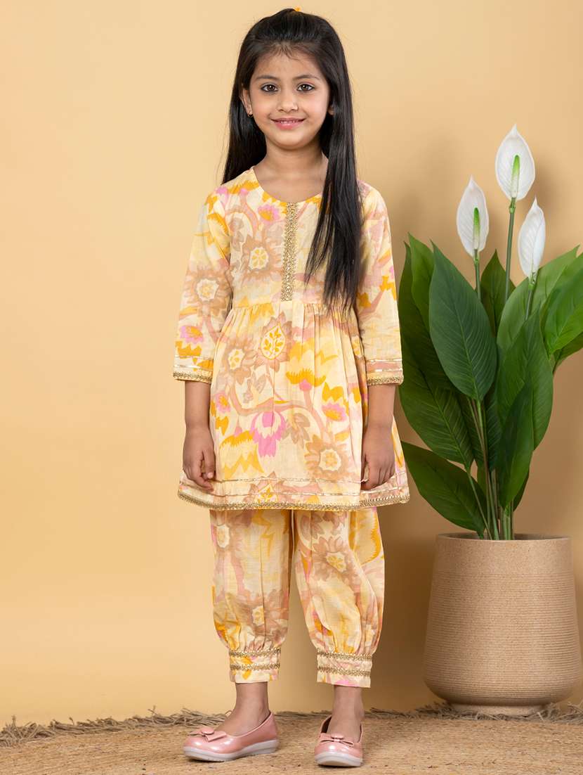girls three quarter sleeve kurta salwar set - 21766963 -  Standard Image - 1