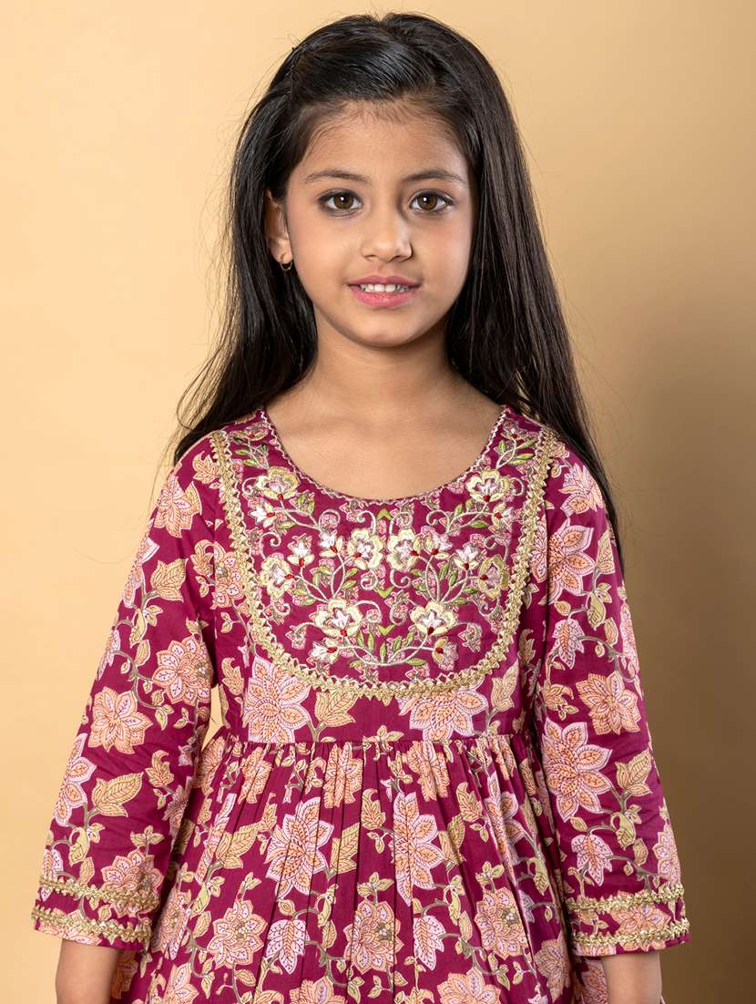 girls three quarter sleeve kurta palazzo set - 21766980 -  Standard Image - 4