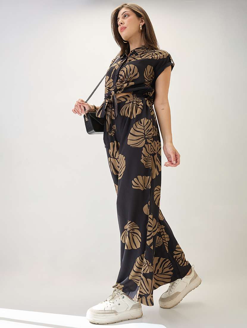 globus women black shirt collar extended sleeves tropical print cut out detail waist tie-up jumpsuit - 21767550 -  Standard Image - 1