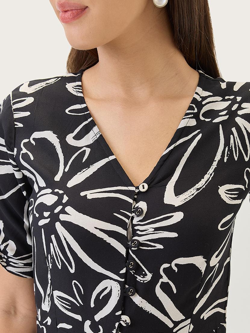 globus women black v-neck ruched sleeves floral print longline jumpsuit - 21767552 - Standard Image - 4