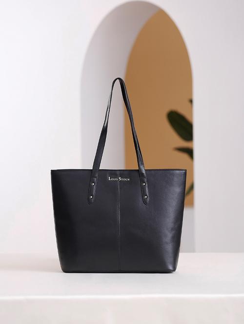 women black solid handbag - 21768093 - Standard Image - 0