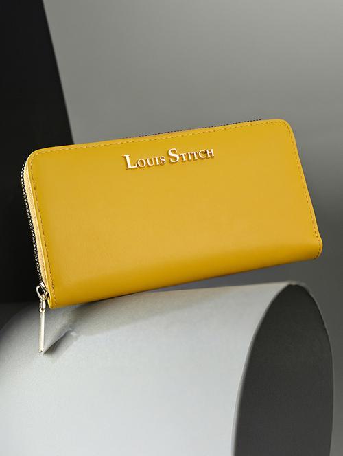 women yellow regular clutch - 21768105 - Standard Image - 0