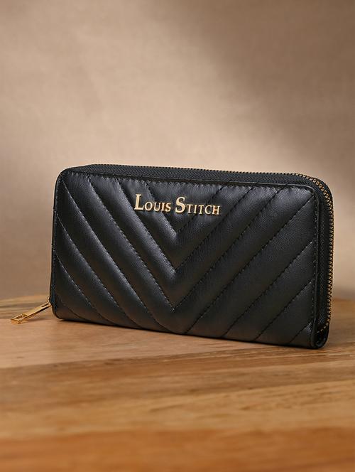 women black regular clutch - 21768107 - Standard Image - 0