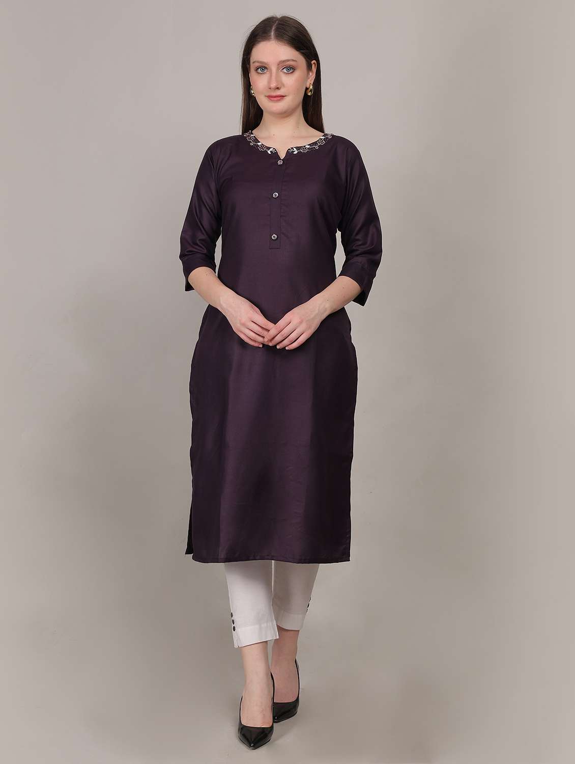 women three quarter sleeve straight kurta