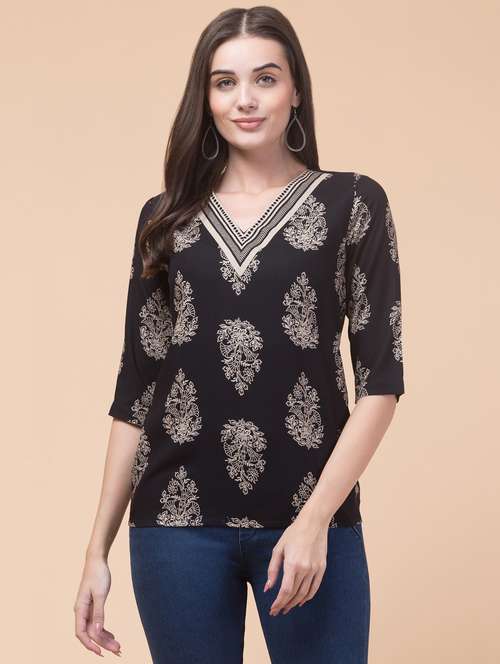 women three quarter sleeve straight kurti - 21768156 -  Standard Image - 0