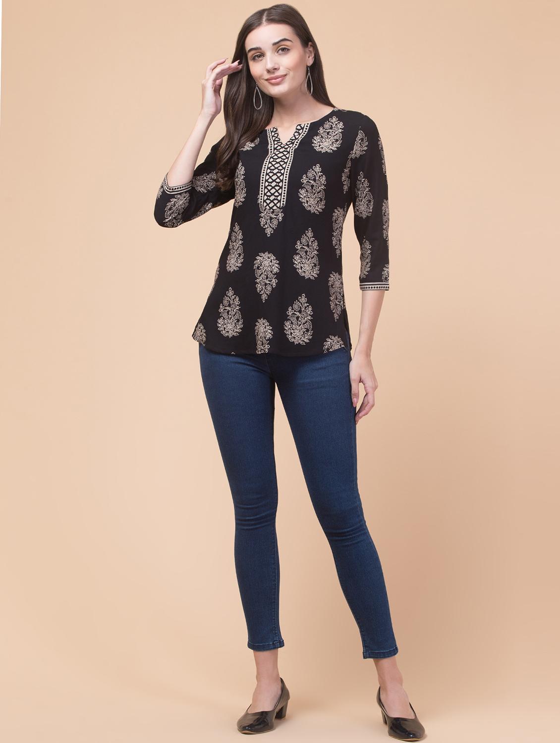 women three quarter sleeve straight kurti - 21768160 - Standard Image - 4