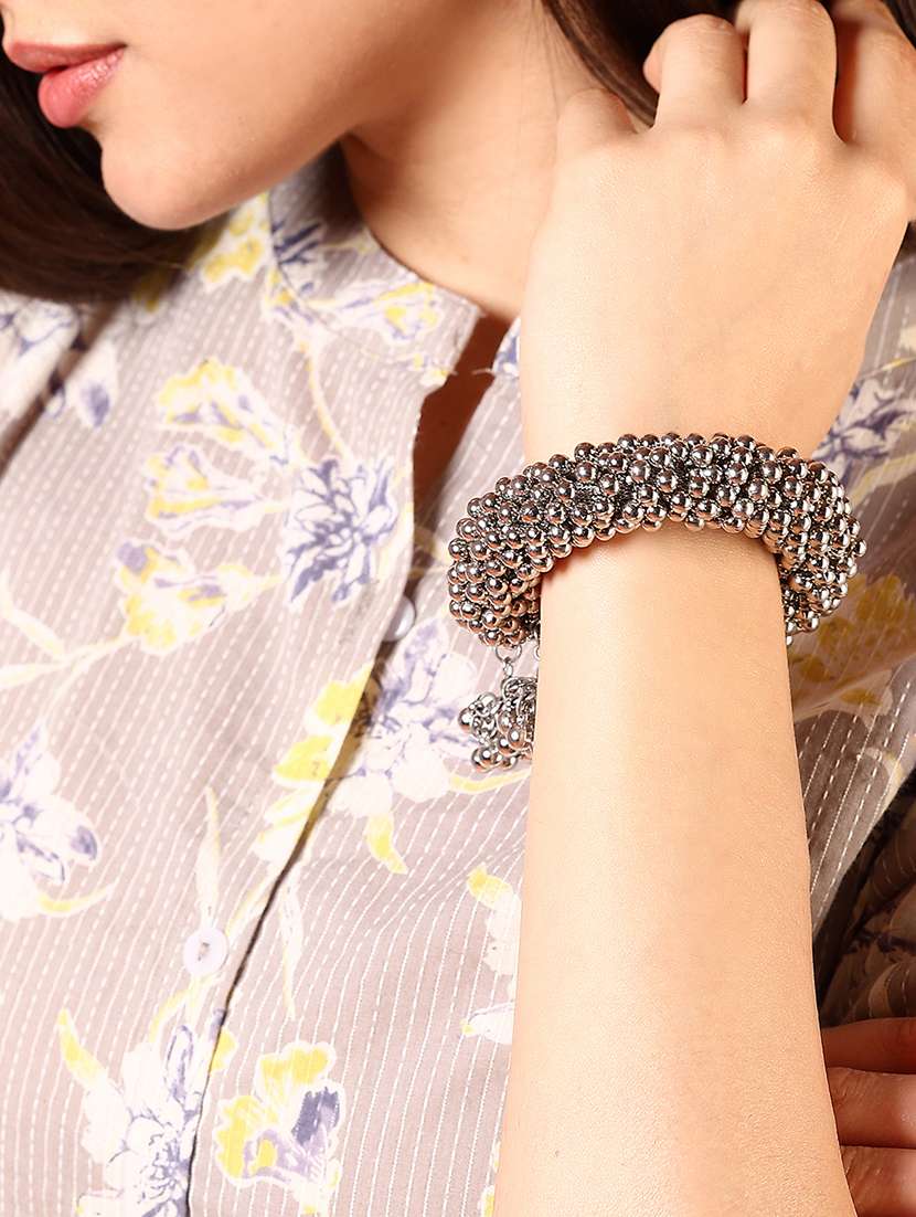 silver alloy fashion bangle bracelet - 21775286 -  Standard Image - 1