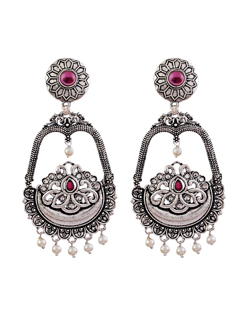 maroon alloy chandellier earring - 21775344 - Standard Image - 1