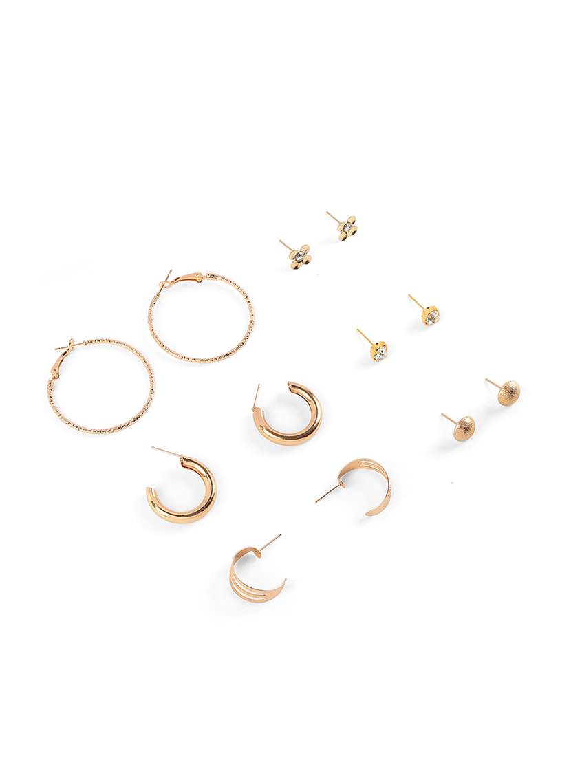 gold alloy earrings - 21775436 -  Standard Image - 1