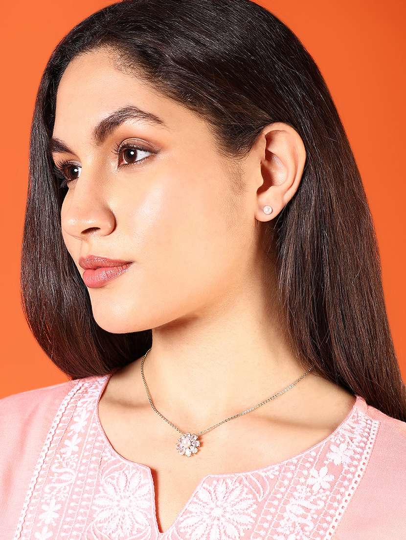 alloy gold necklace earring jewellery set - 21775563 -  Standard Image - 1