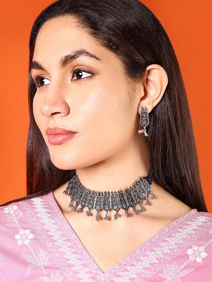 alloy silver necklace earring jewellery set - 21775566 - Standard Image - 1