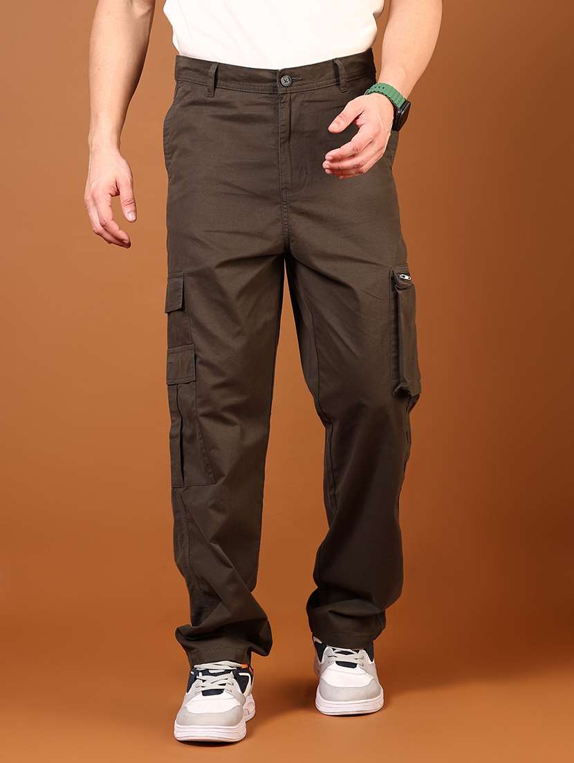 men olive solid high rise cargo