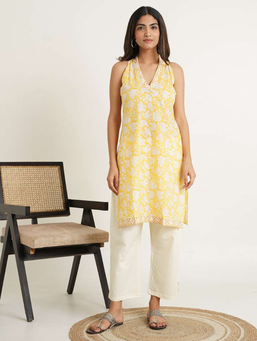 women floral printed sleeveless straight kurta