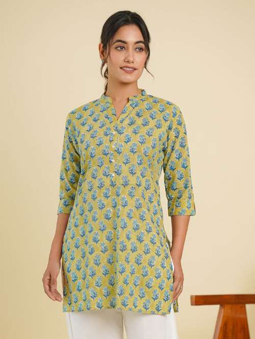 women three quarter sleeve straight kurti - 21784826 -  Standard Image - 0
