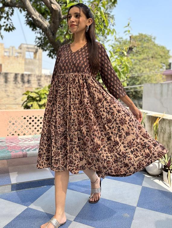 women printed fit & flare ethnic dress - 21784932 - Standard Image - 1