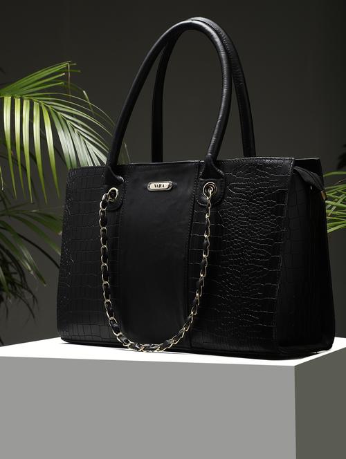 women zip closure casual handbag - 21785002 -  Standard Image - 0