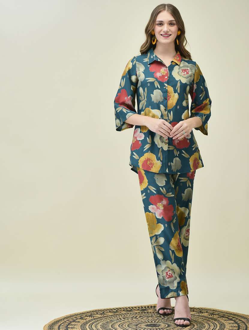 women three quarter sleeve ethnic co-ord set - 21785477 - Standard Image - 1