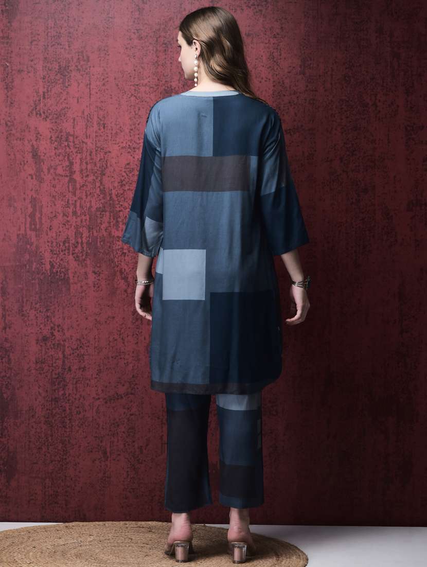 women navy blue three quarter sleeve kurta pant set - 21785499 -  Standard Image - 4
