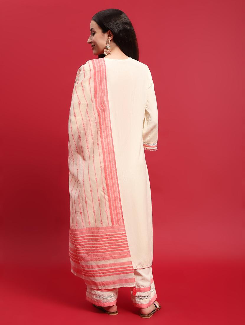 women three quarter sleeve kurta pant with dupatta set - 21785507 - Standard Image - 4
