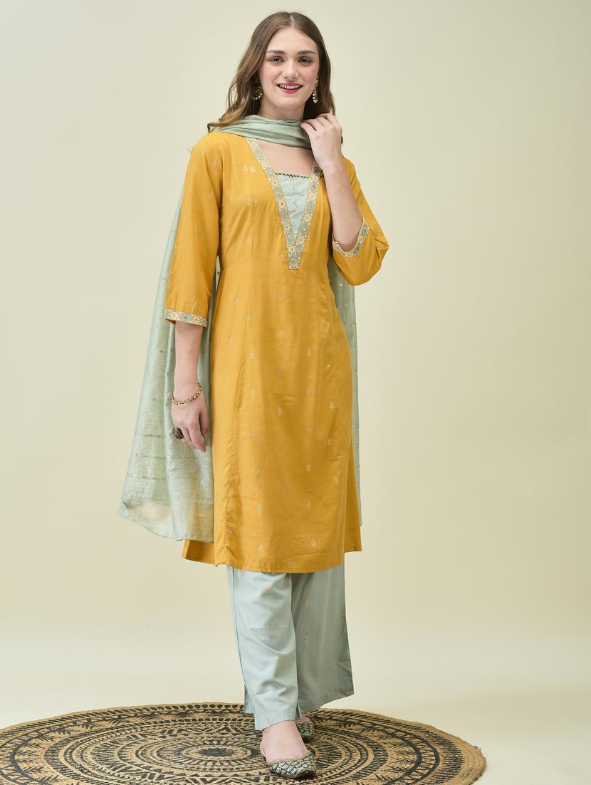women three quarter sleeve kurta palazzo with dupatta set - 21785518 - Standard Image - 1
