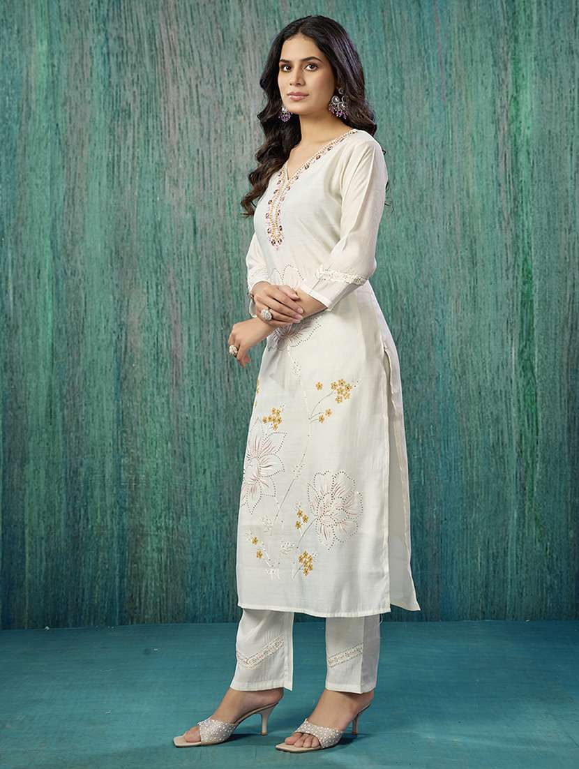 women three quarter sleeve kurta pant with dupatta set - 21785668 -  Standard Image - 1