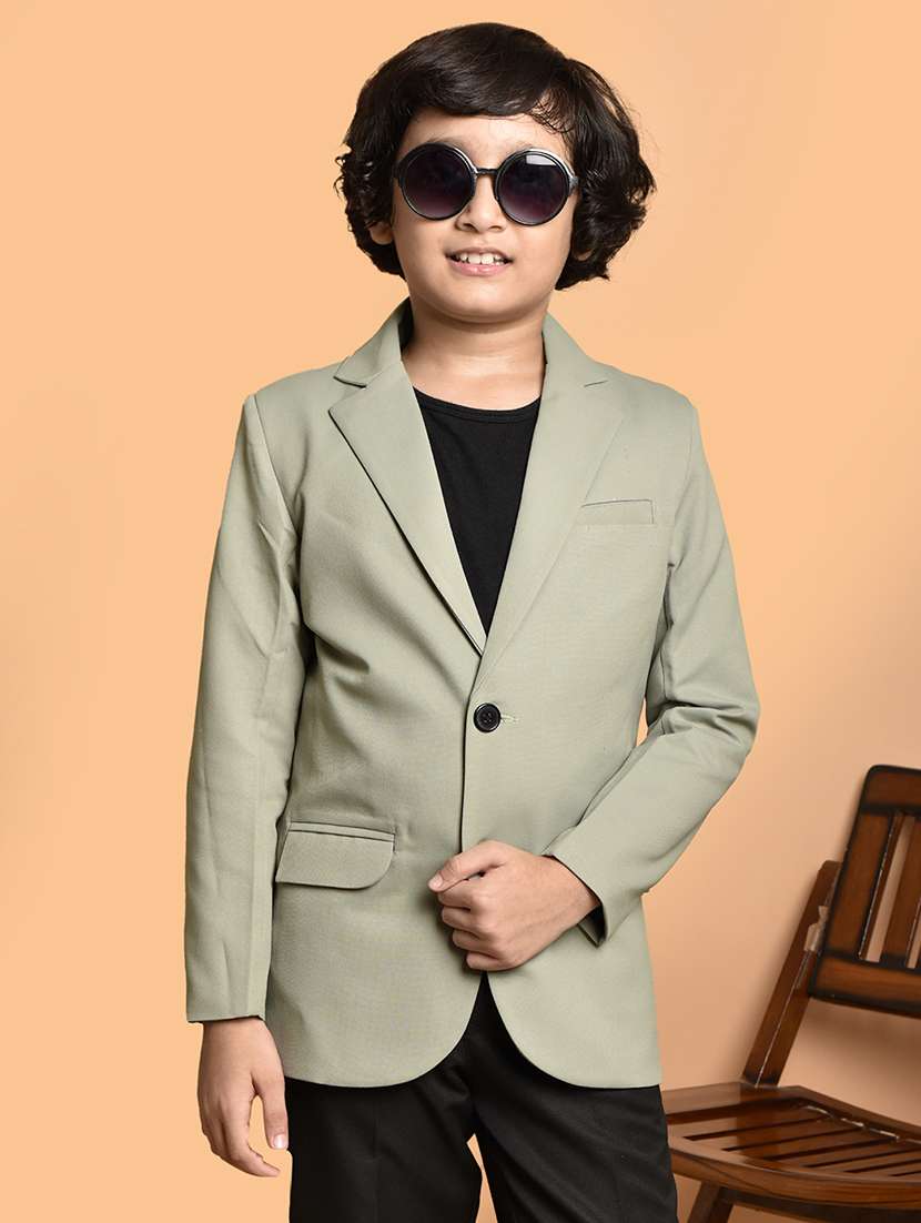 boys solid lapel neck casual blazer