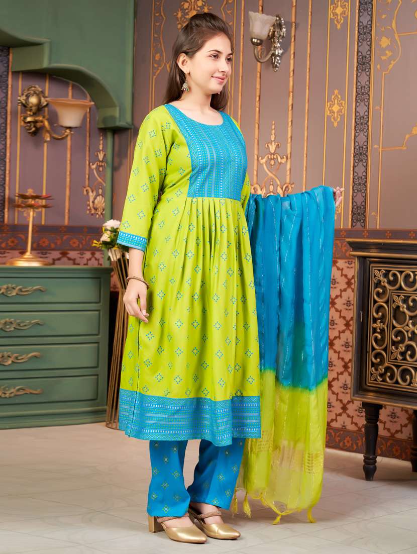 girls three quarter sleeve kurta pant with dupatta set - 21786425 -  Standard Image - 1