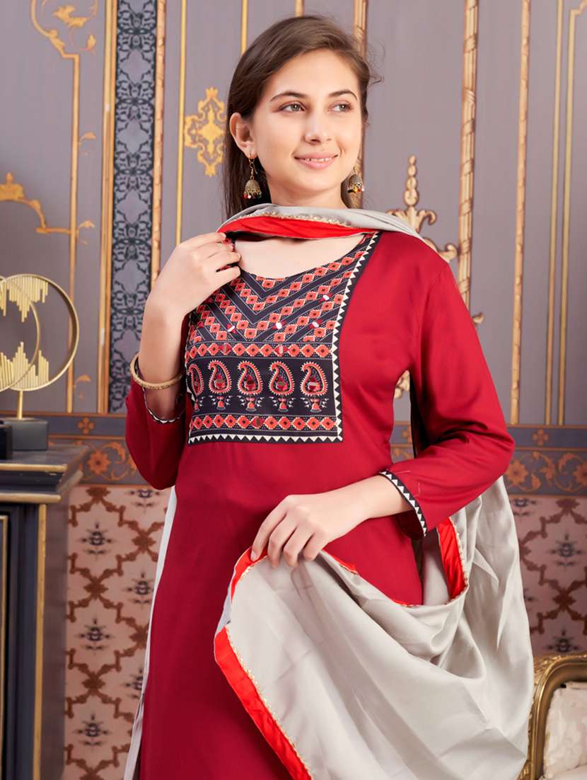 girls printed kurta and sharara with dupatta - 21786454 -  Standard Image - 4
