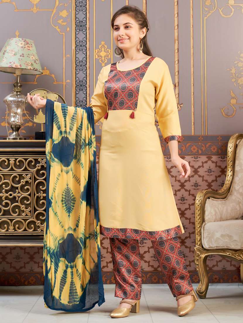 girls printed kurta and pant with dupatta - 21786458 -  Standard Image - 1