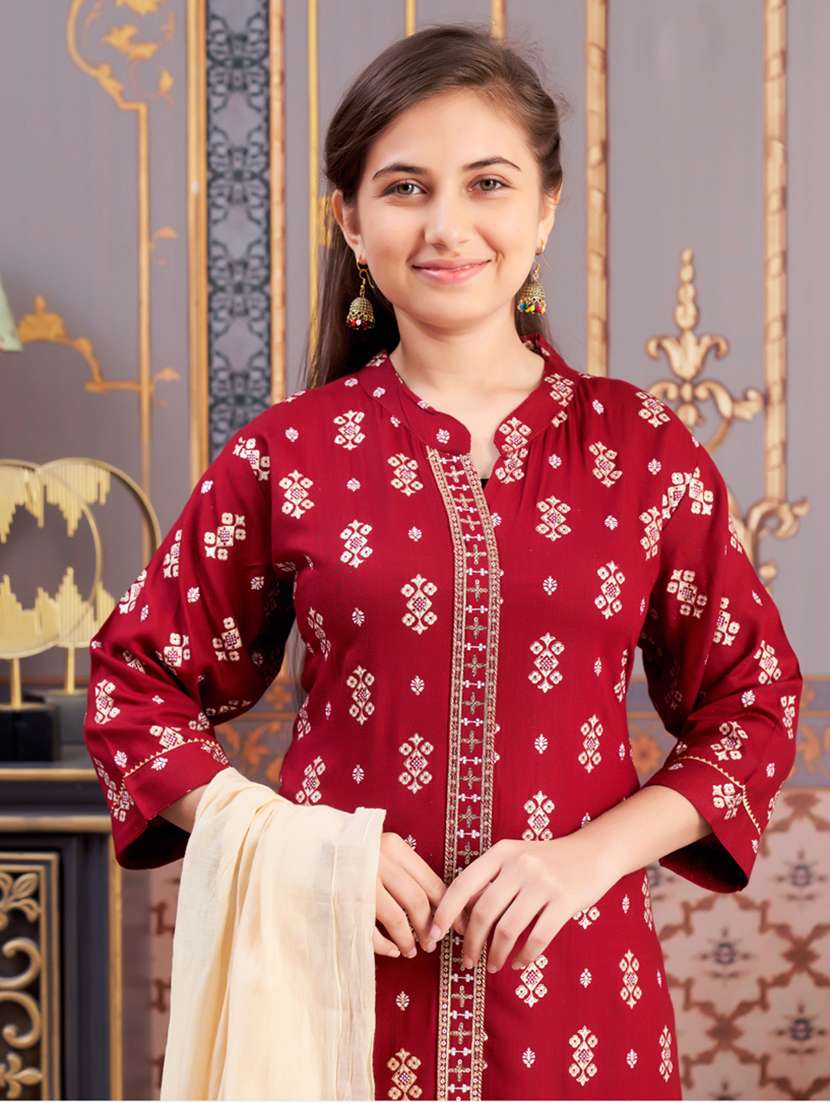 girls printed kurta and pant with dupatta - 21786470 -  Standard Image - 4