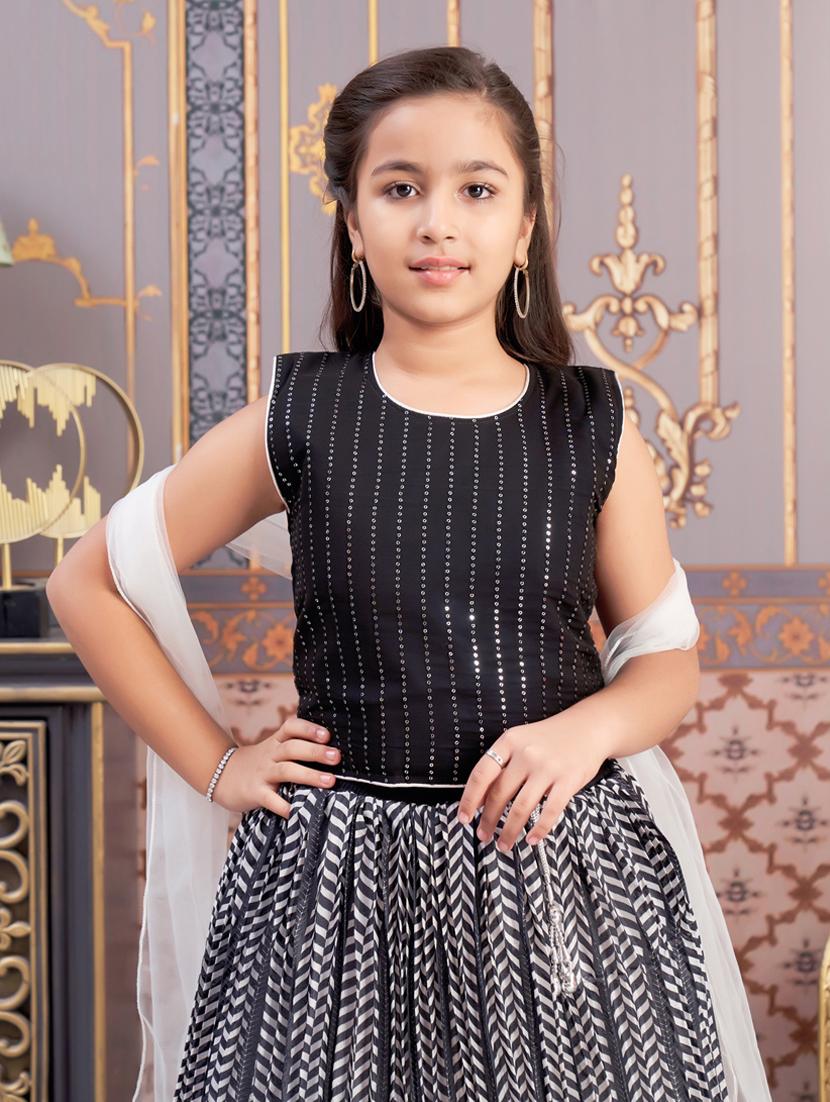 girls printed sleeveless lehenga choli set - 21786561 - Standard Image - 4