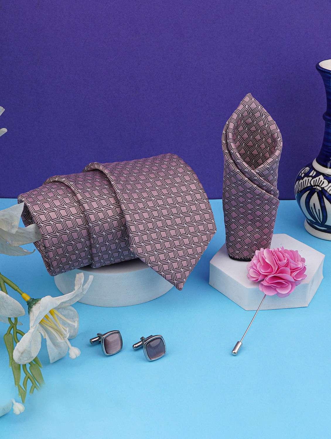 men textured neck tie with pocket square