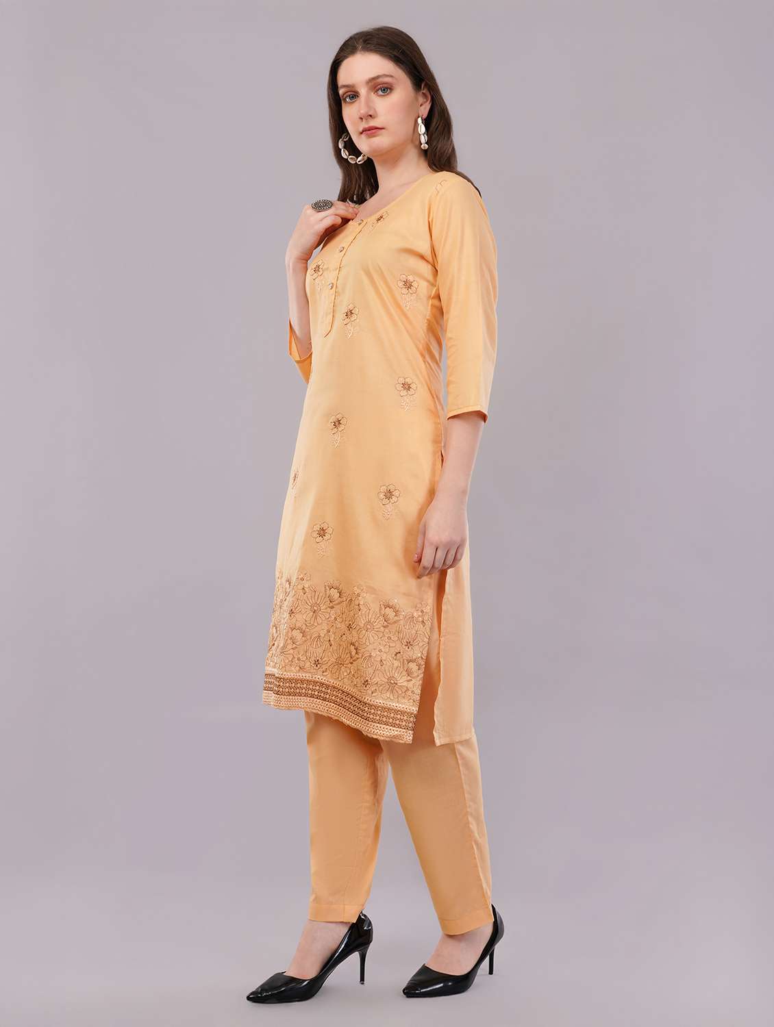 women three quarter sleeve kurta pant with dupatta set - 21786769 -  Standard Image - 1