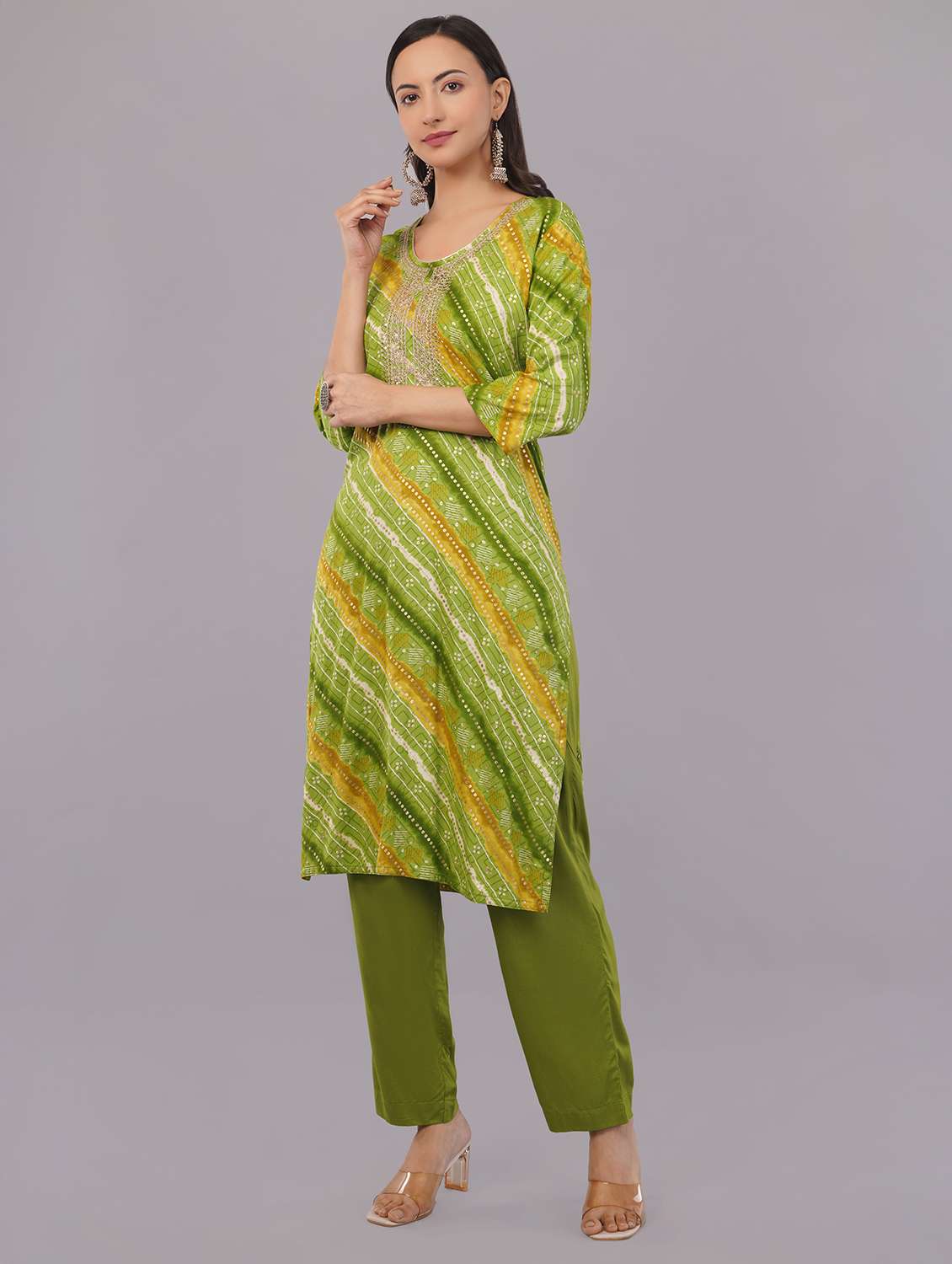 women three quarter sleeve kurta pant with dupatta set - 21786775 - Standard Image - 1