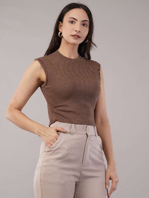 women striped sleeveless crop top - 21786838 -  Standard Image - 0