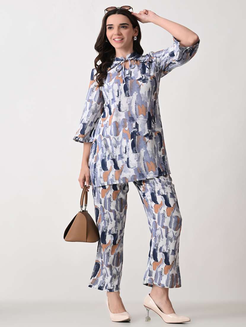 women printed top and palazzos set co-ord