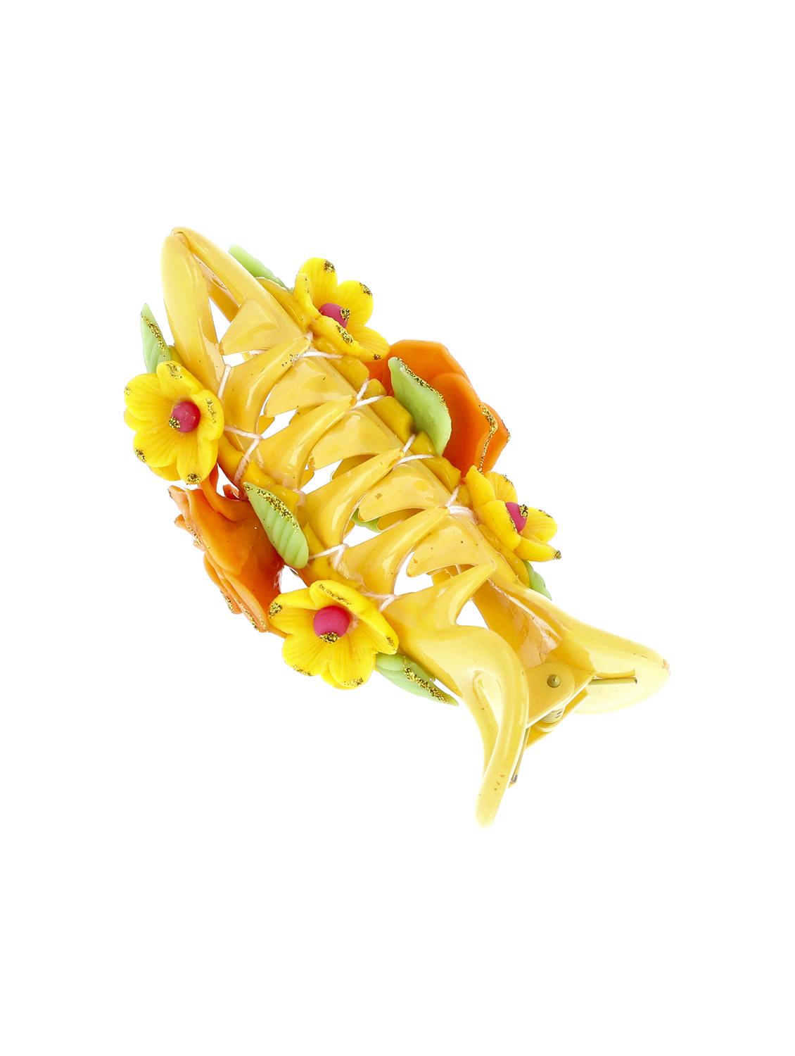 women handmade rose flower banana clip - 21787402 -  Standard Image - 1