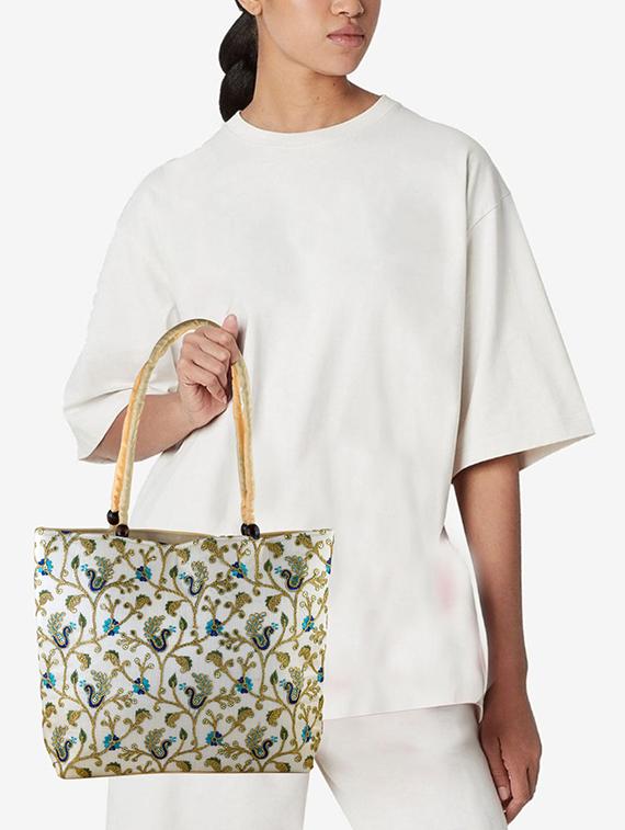 women off white embroidered handbag - 21788839 - Standard Image - 4