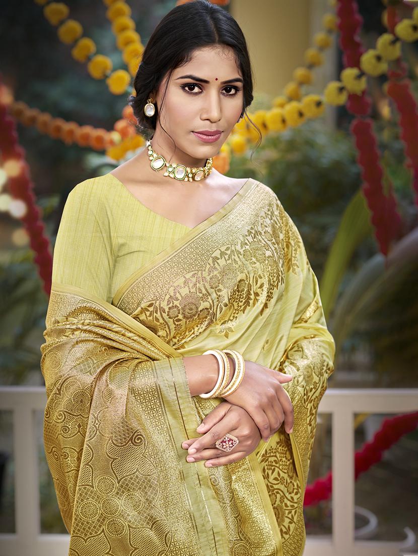 women self design banarasi festive wear saree with blouse - 21789629 - Standard Image - 1
