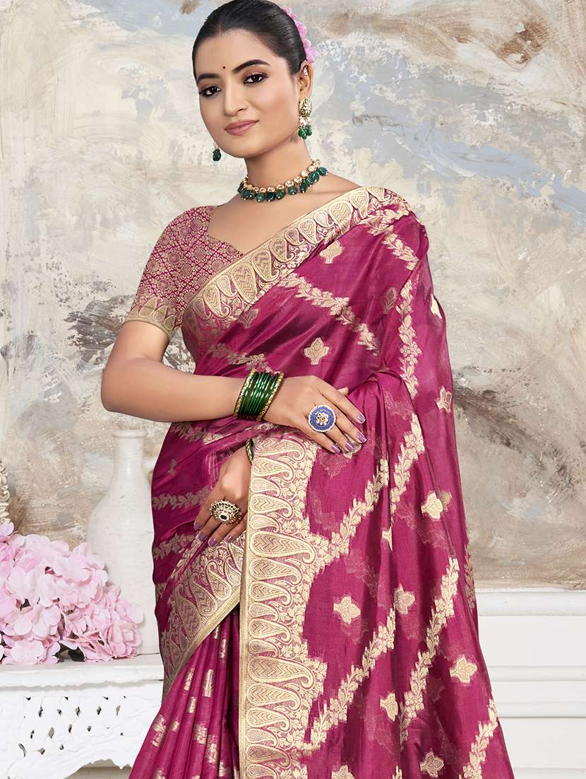 women self design banarasi saree with blouse - 21789743 - Standard Image - 1