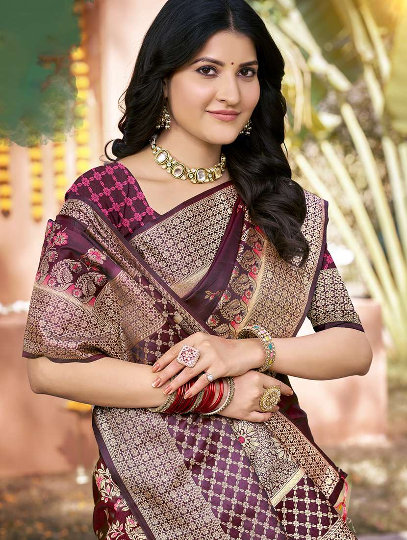 women self design banarasi saree with blouse - 21789751 -  Standard Image - 1