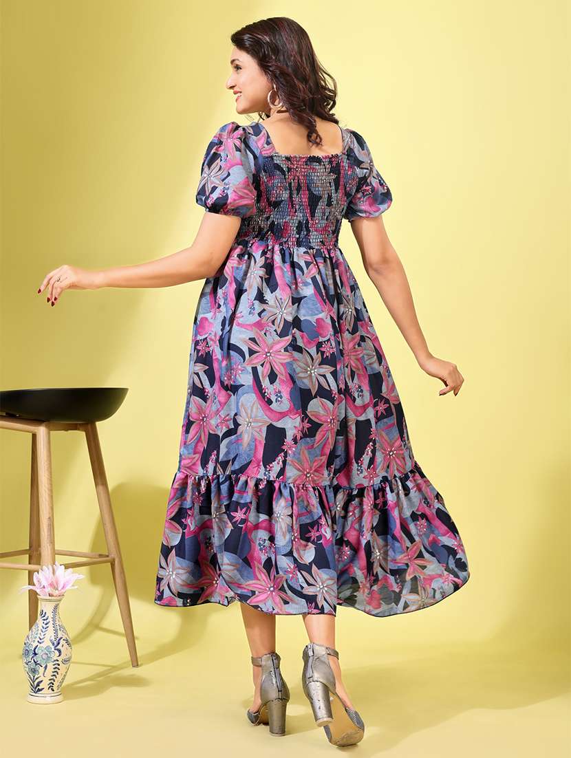 women printed puff sleeves tiered dress - 21791276 -  Standard Image - 4