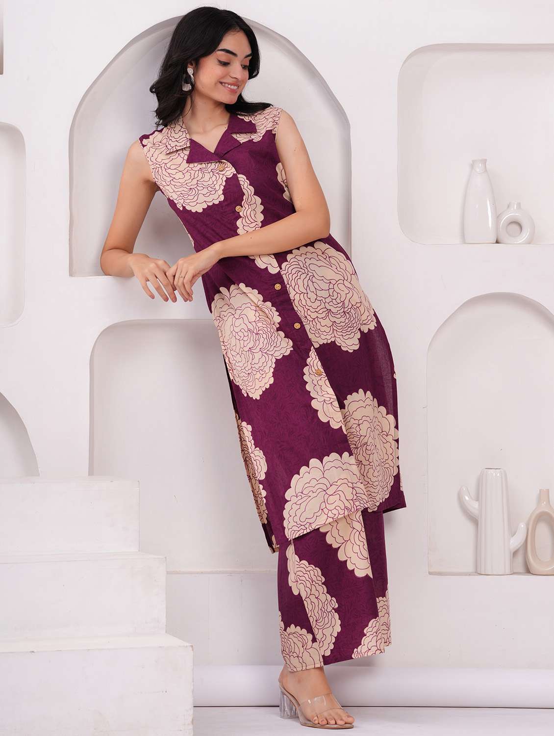 women printed sleeveless kurta palazzo set - 21793424 - Standard Image - 4