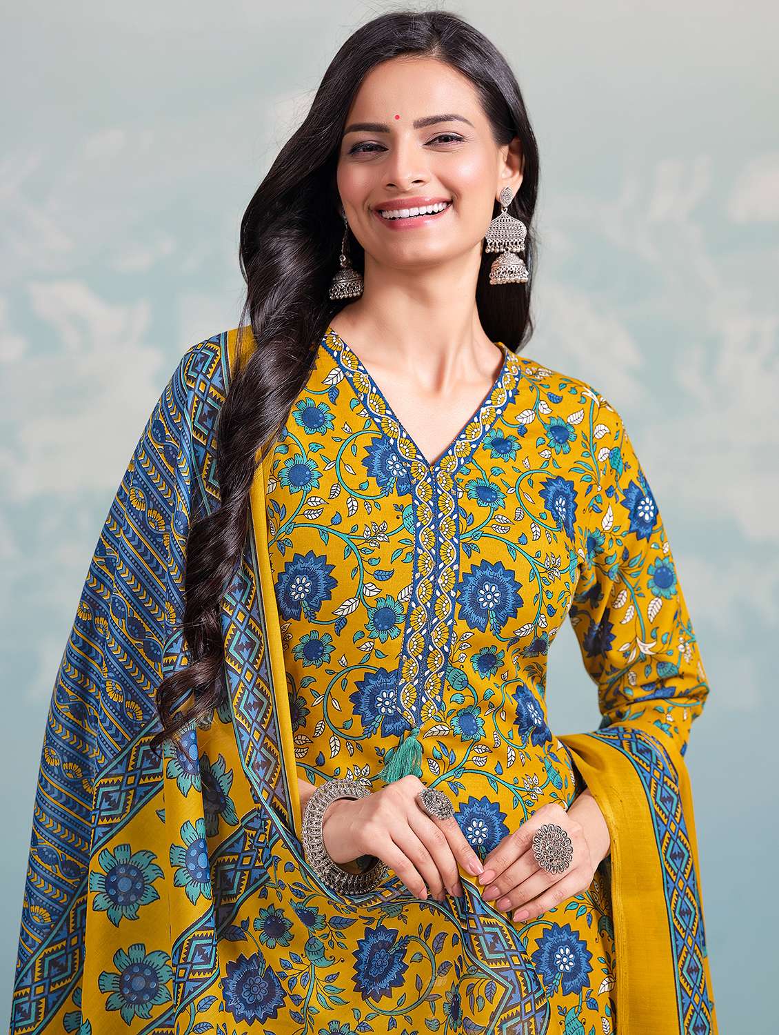 women three quarter sleeve kurta palazzo with dupatta set - 21794190 -  Standard Image - 4