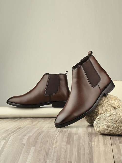 men brown slip on boot - 21794204 -  Standard Image - 0