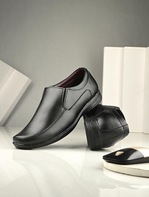 men black slip on formal shoes - 21794220 - Standard Image - 0